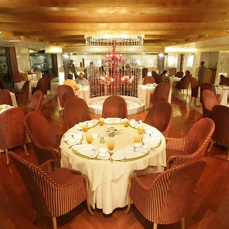 Hotel Jaypee Siddharth Nueva Delhi Restaurante foto
