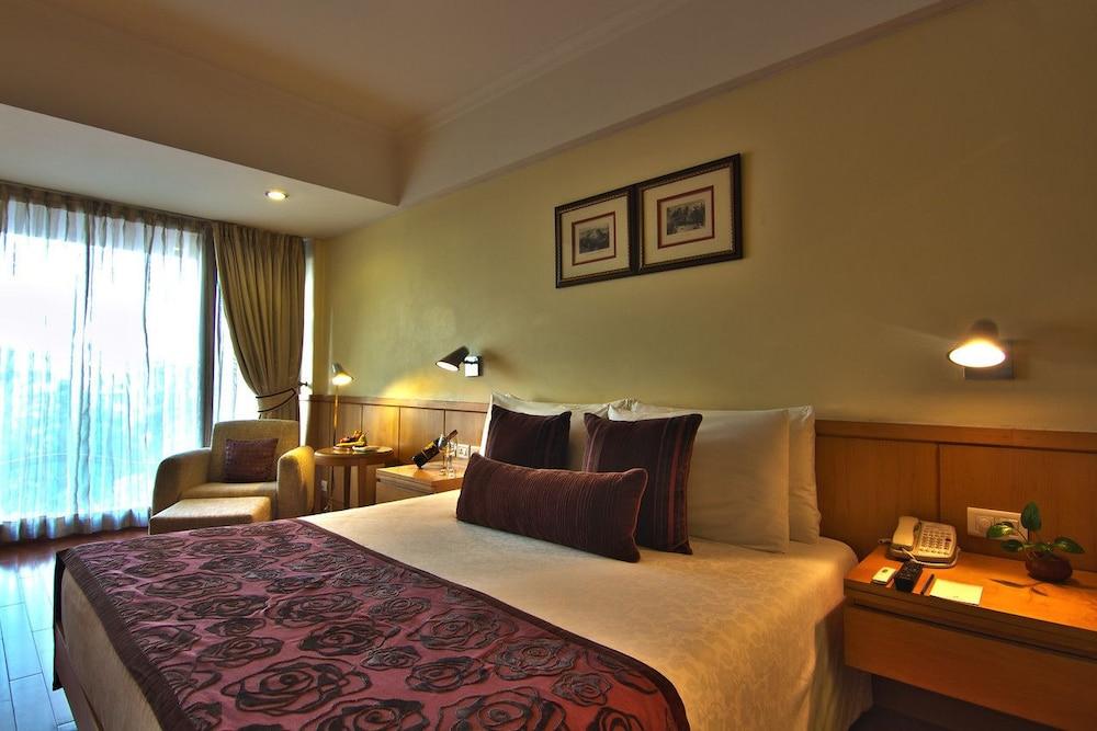 Hotel Jaypee Siddharth Nueva Delhi Exterior foto