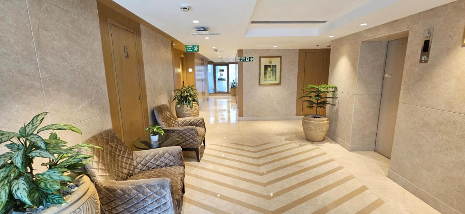 Hotel Jaypee Siddharth Nueva Delhi Exterior foto