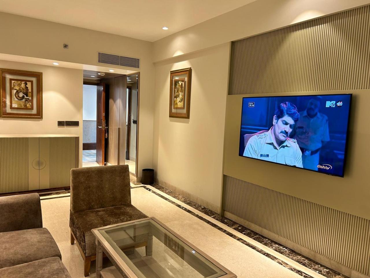 Hotel Jaypee Siddharth Nueva Delhi Exterior foto