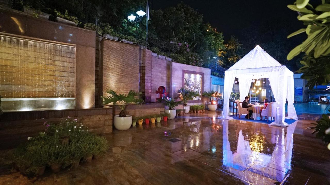 Hotel Jaypee Siddharth Nueva Delhi Exterior foto